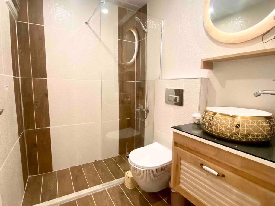 Licensed ,jazzy Class 3 Bedrooms Homes 100mb Wi-fi Daire *
